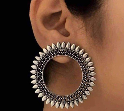 metal_earrings