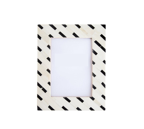 horn_bone_photo_frame